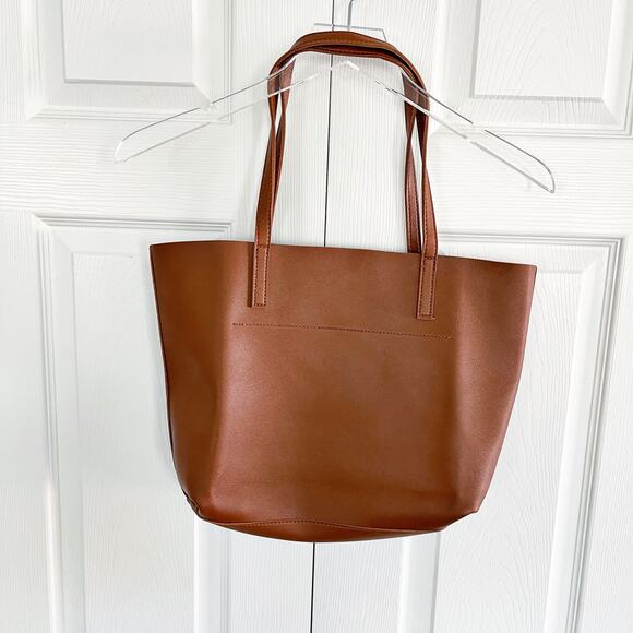 Henny and Lev Vegan Leather Danielle Tote Bag in Cognac - Picture 9 of 10